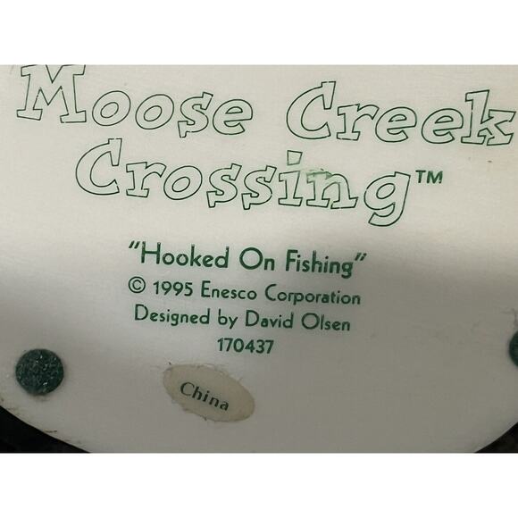 Enesco Moose Creek Crossing “Hooked on Fishing” 1995 Bear with Hook #170437 - Picture 5 of 6
